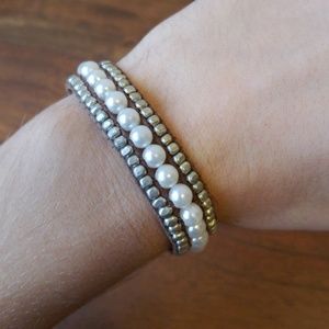 AEO Brown and White Beaded String Bracelet